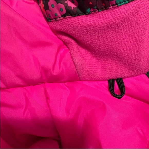 The North Face Girls' Hooded Puffer Jacket - Pink Multi Floral - Picture 7 of 9